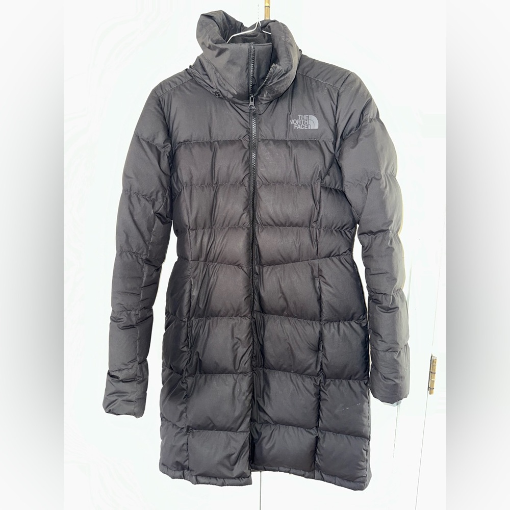 The North Face Women's Black Puffer Coat Small